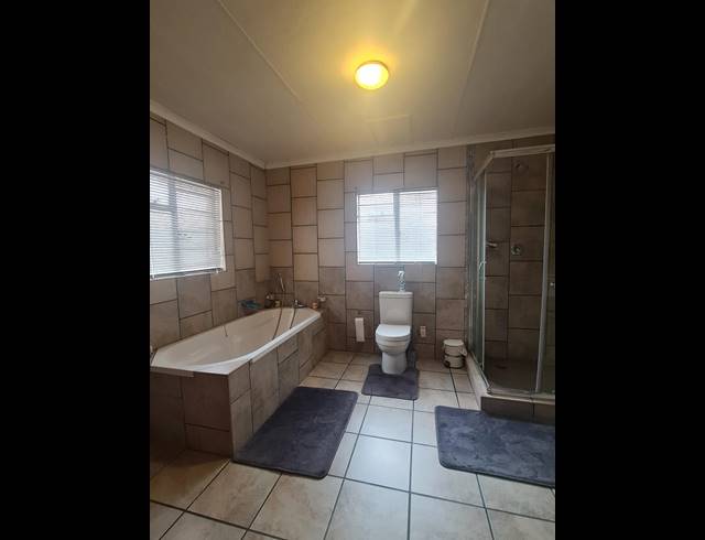 4 BEDROOM HOUSE FOR SALE IN VAALPARK